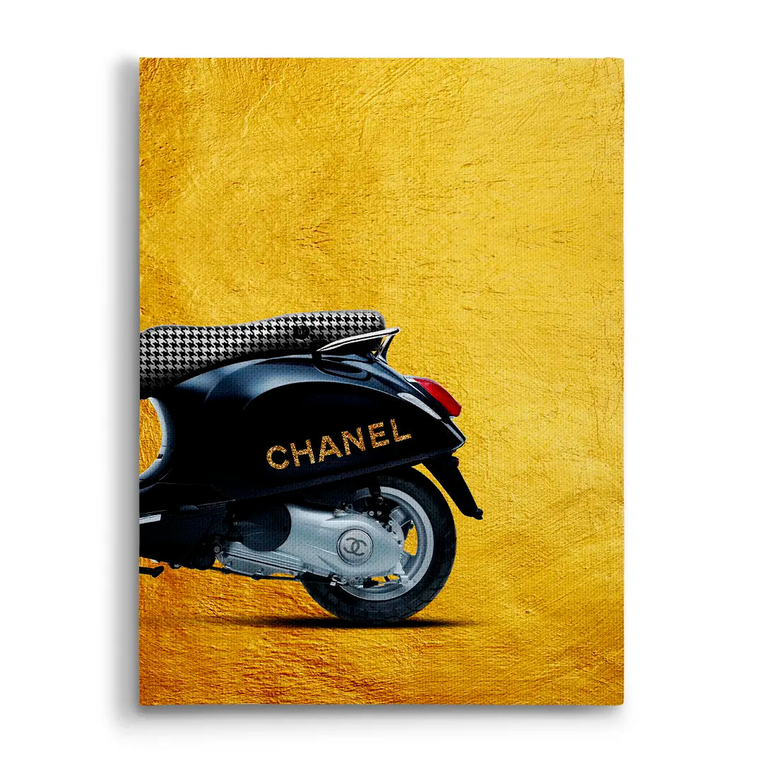 Vespa Chanel Back | Image
