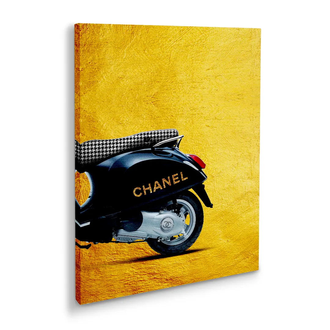 Vespa Chanel Back | Image