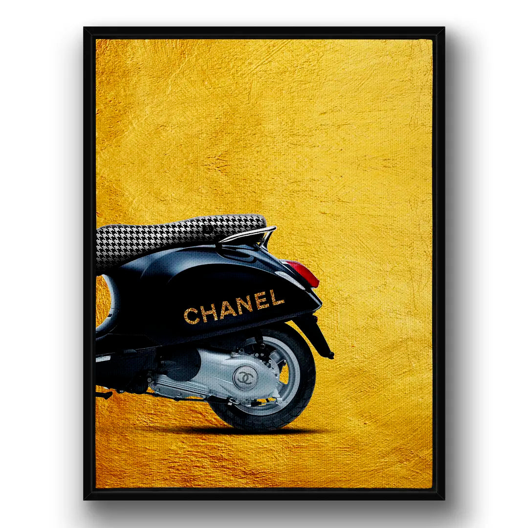 Vespa Chanel Back | Image